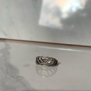 Pandora tiara ring